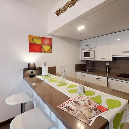 Awesome In With Kitchen Apartment *