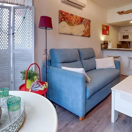 Awesome In With Kitchen Apartment *