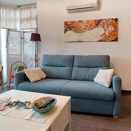 Awesome In With Kitchen Apartamento *